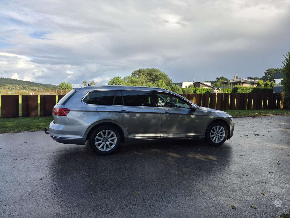 Volkswagen Passat - 9