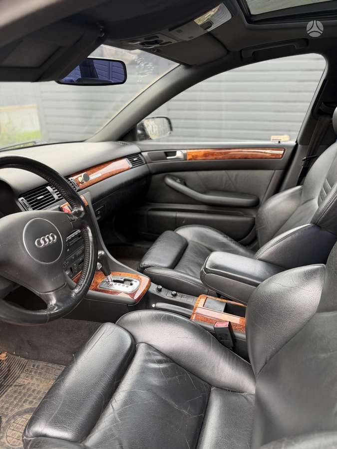 Audi A6, 2.5 l., universalas