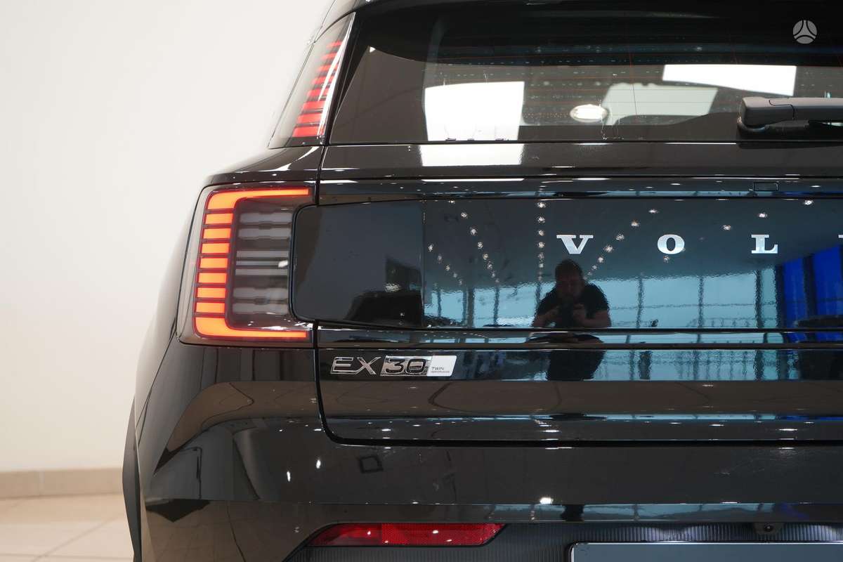 Volvo EX30 - 7