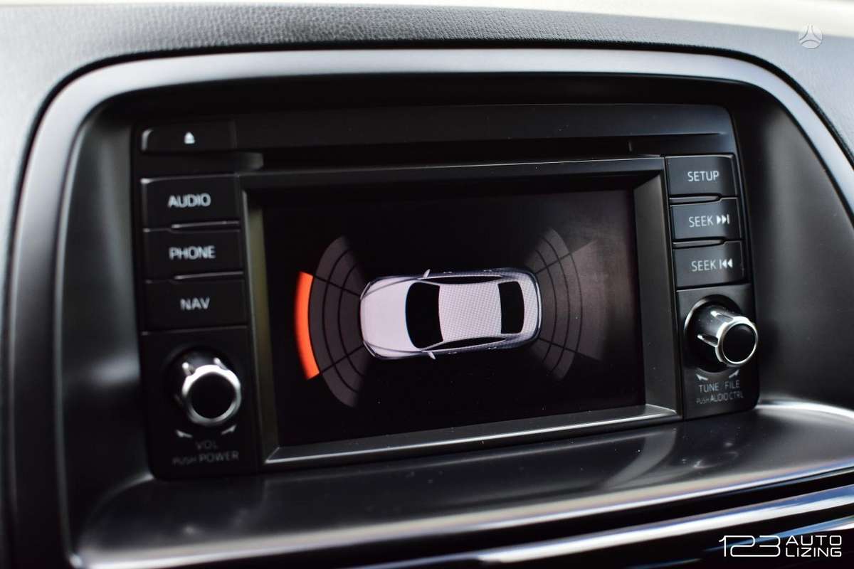 Mazda CX-5, 2.2 l., off-road / crossover