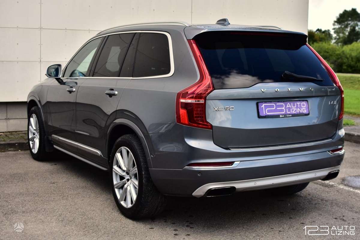 Volvo XC90 - 7