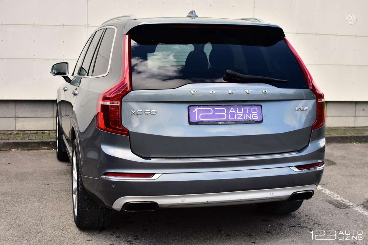 Volvo XC90 - 8