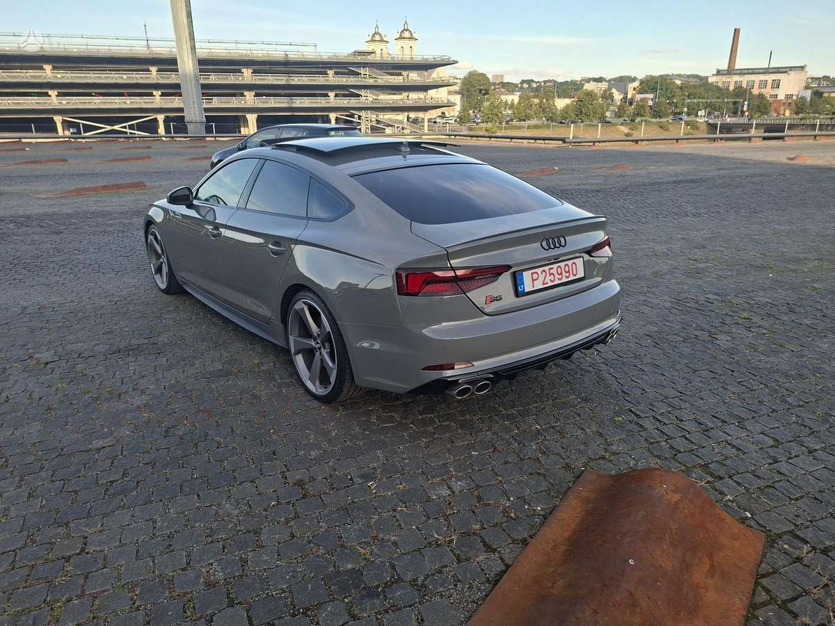 Audi S5, 3.0 l., hatchback