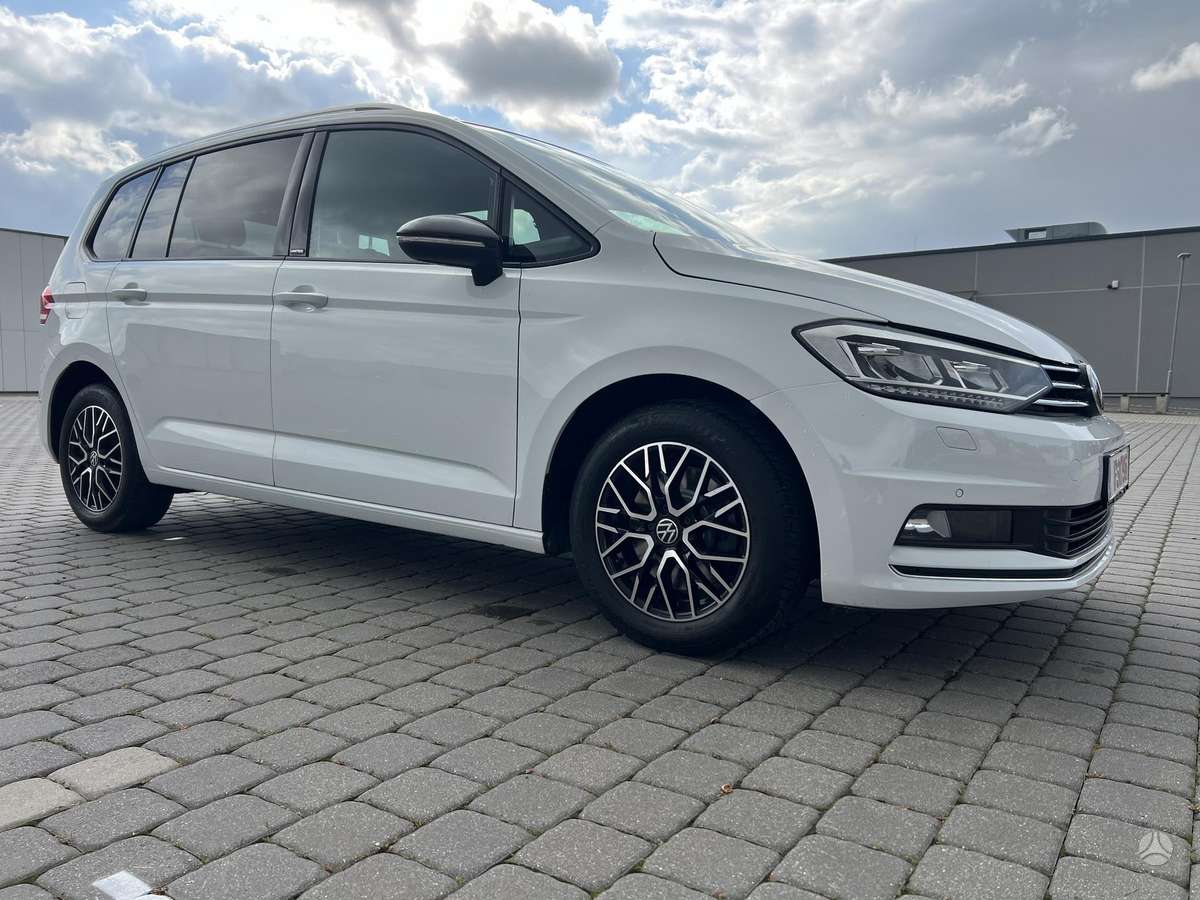 Volkswagen Touran - 9