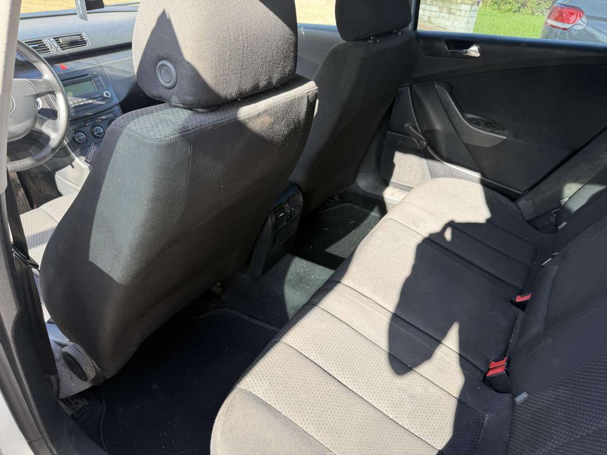Volkswagen Passat - 7