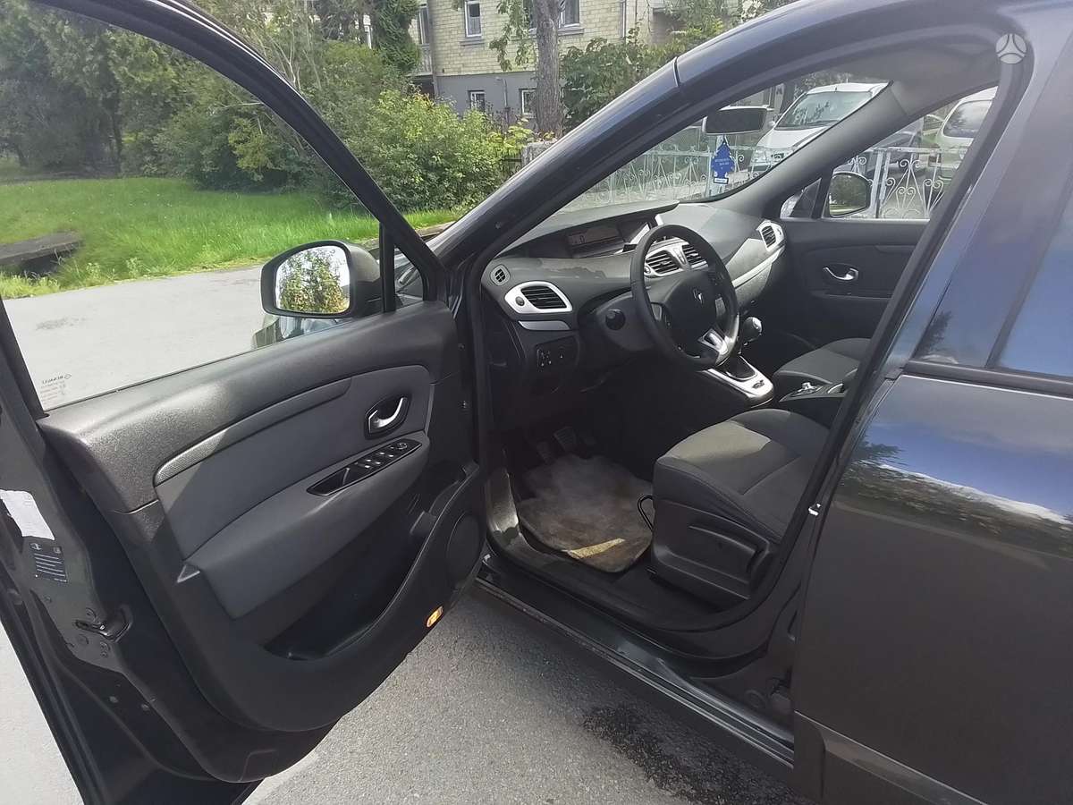 Renault Scenic, 1.5 l., Минивэн