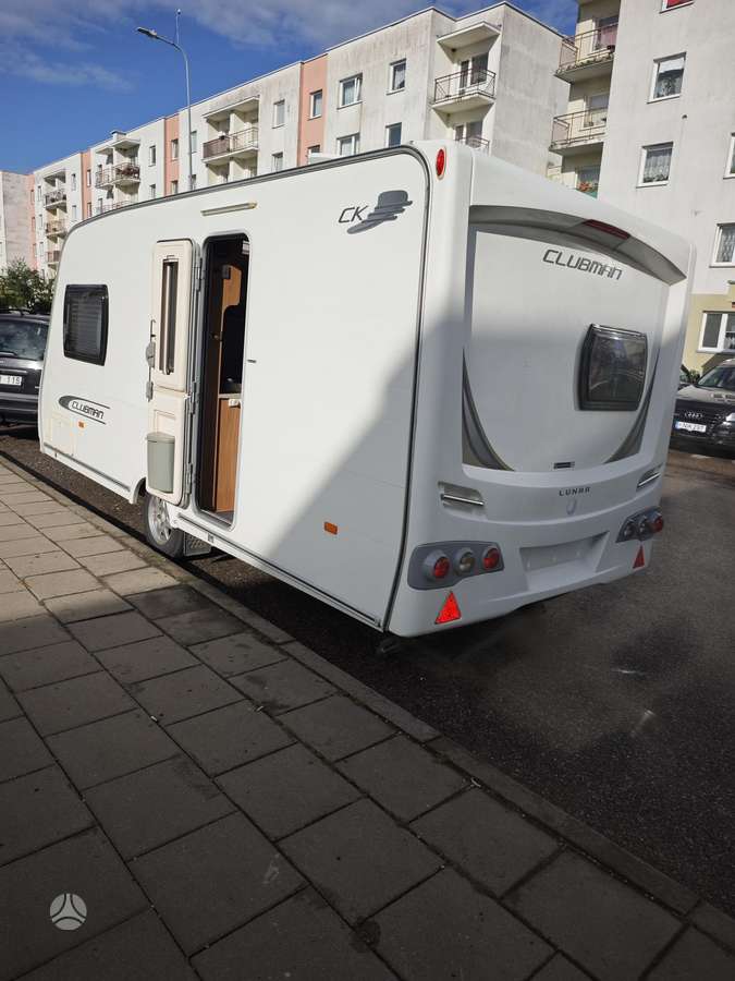 Lunar CLUBMAN Ck, кемперы