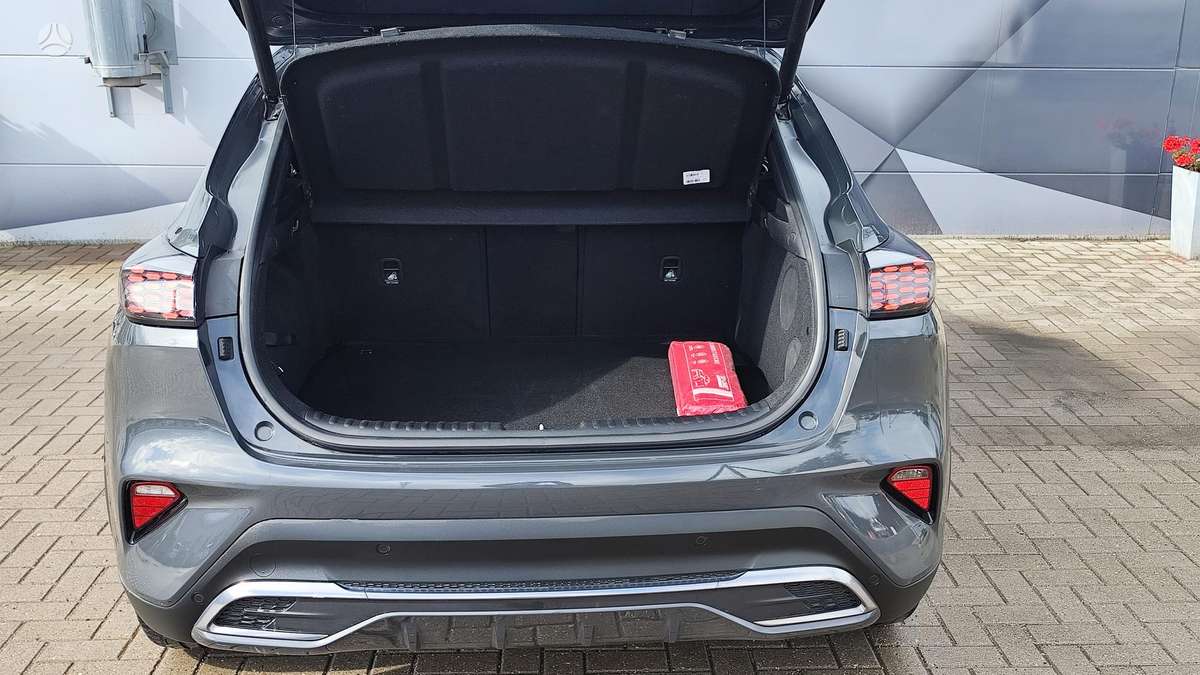 Kia XCeed, 1.6 l., hatchback