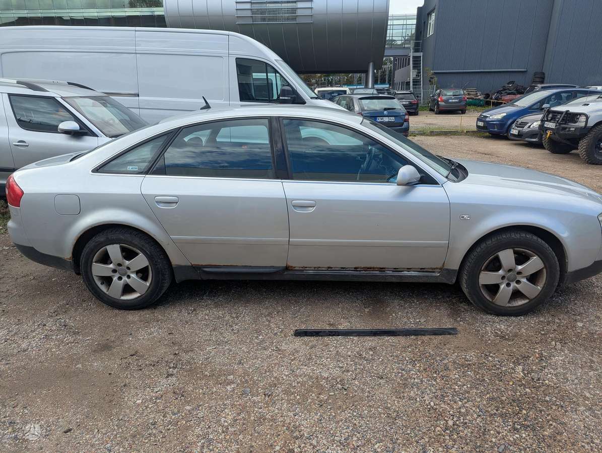 Audi A6, 2.4 l., Седан