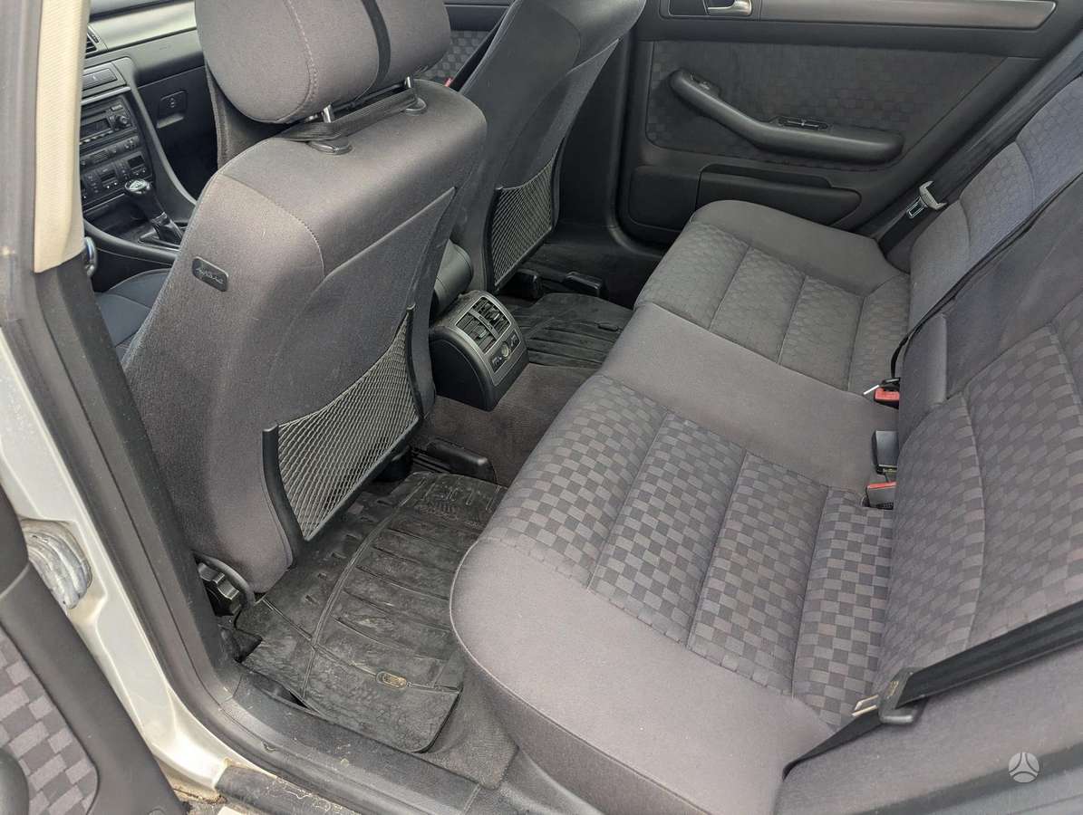 Audi A6, 2.4 l., Седан