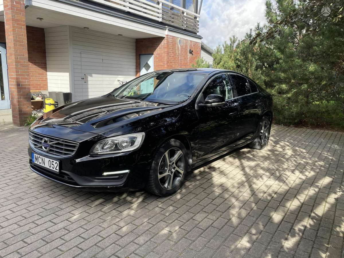 Volvo S60, 2.0 l., Седан