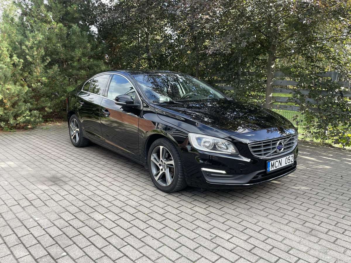 Volvo S60, 2.0 l., Седан