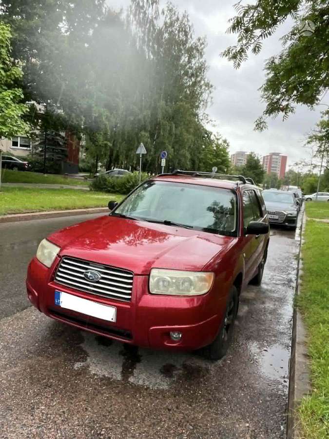 Subaru Forester, 2.5 l., off-road / crossover