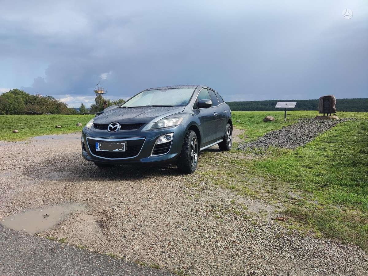 Mazda CX-7, 2.2 l., off-road / crossover