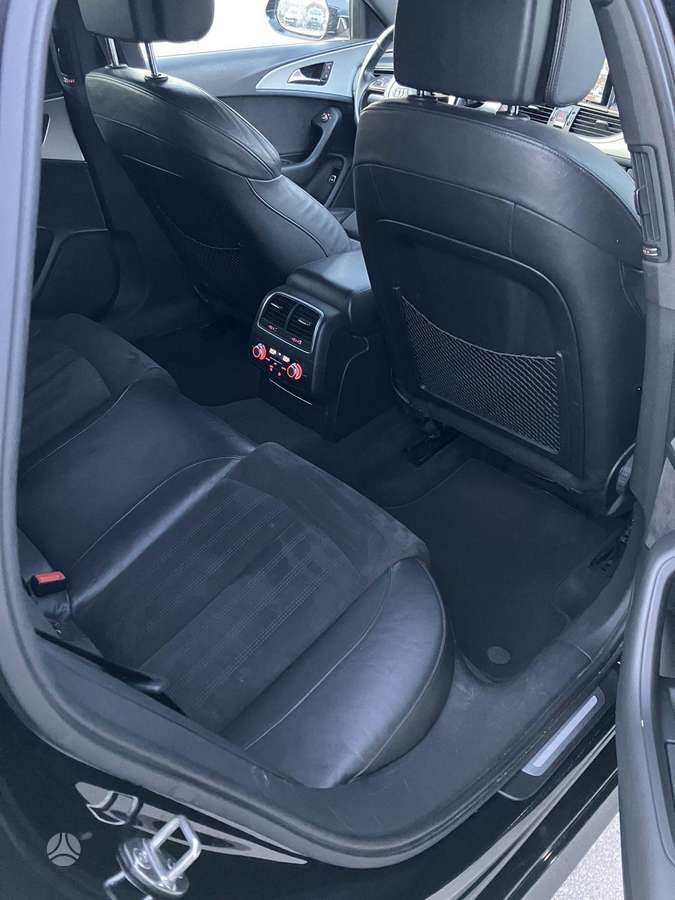 Audi A6, 3.0 l., universalas