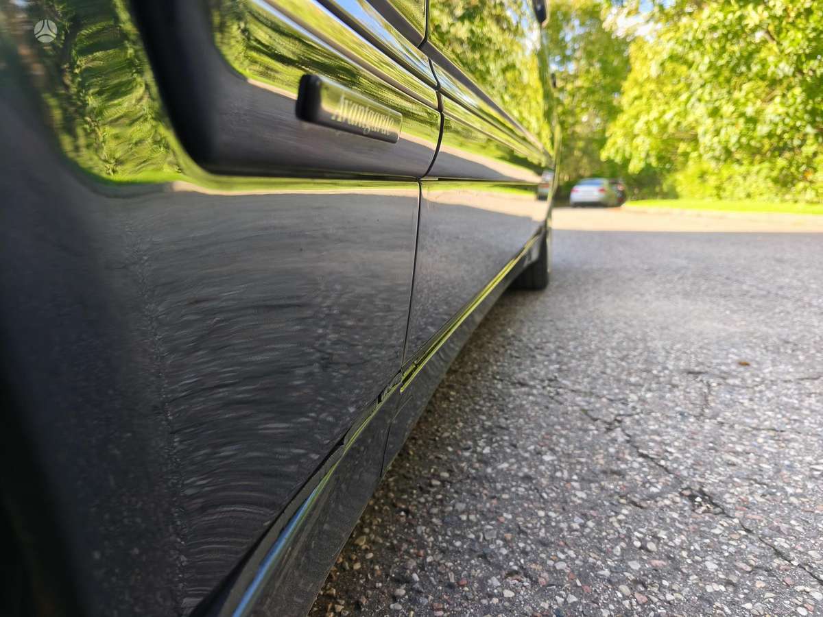 Mercedes-Benz E320, 3.2 l., Седан
