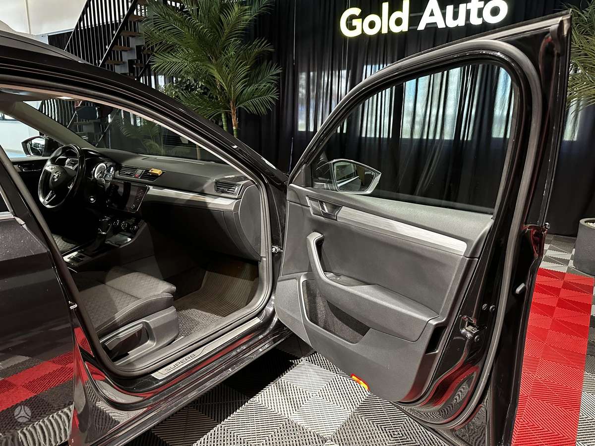 Skoda Superb, 2.0 l., wagon