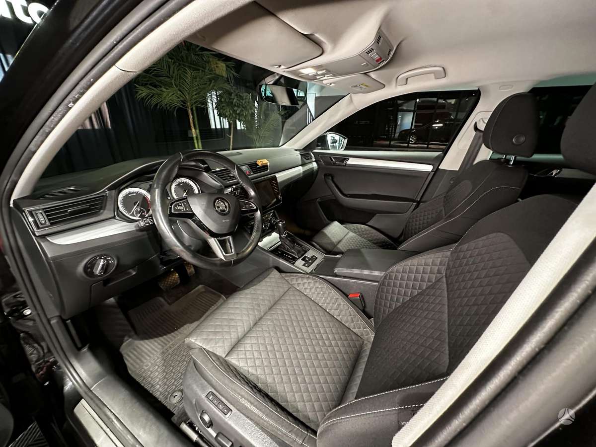 Skoda Superb, 2.0 l., wagon