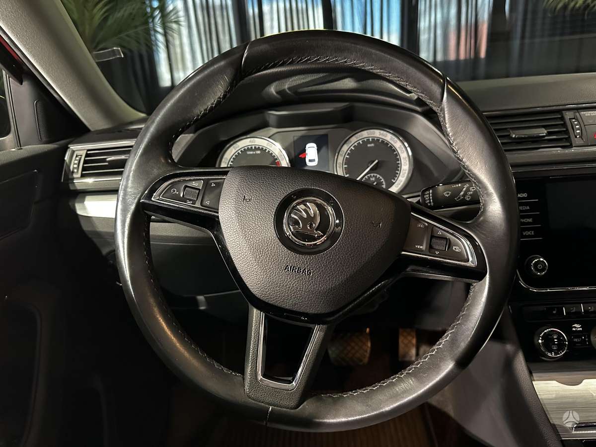 Skoda Superb, 2.0 l., wagon