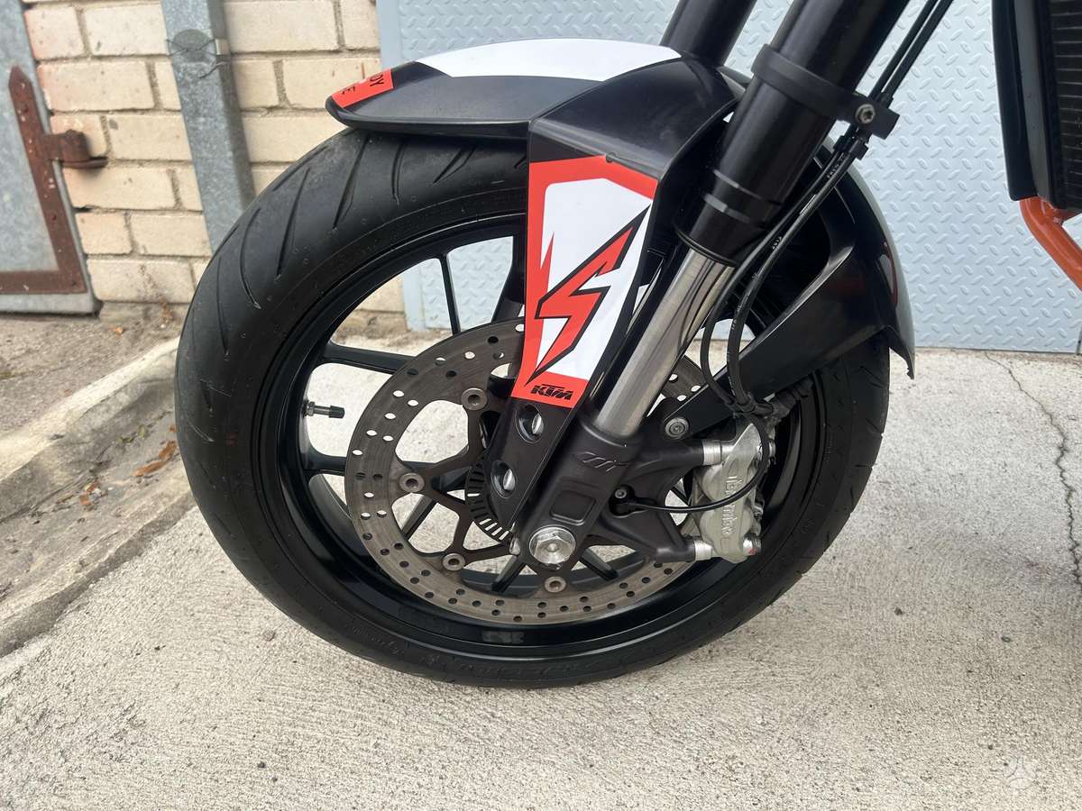 KTM Super Duke 690cc, supermoto