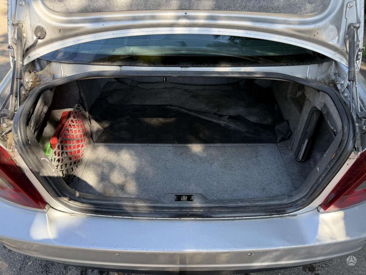 Volvo S80 - 12