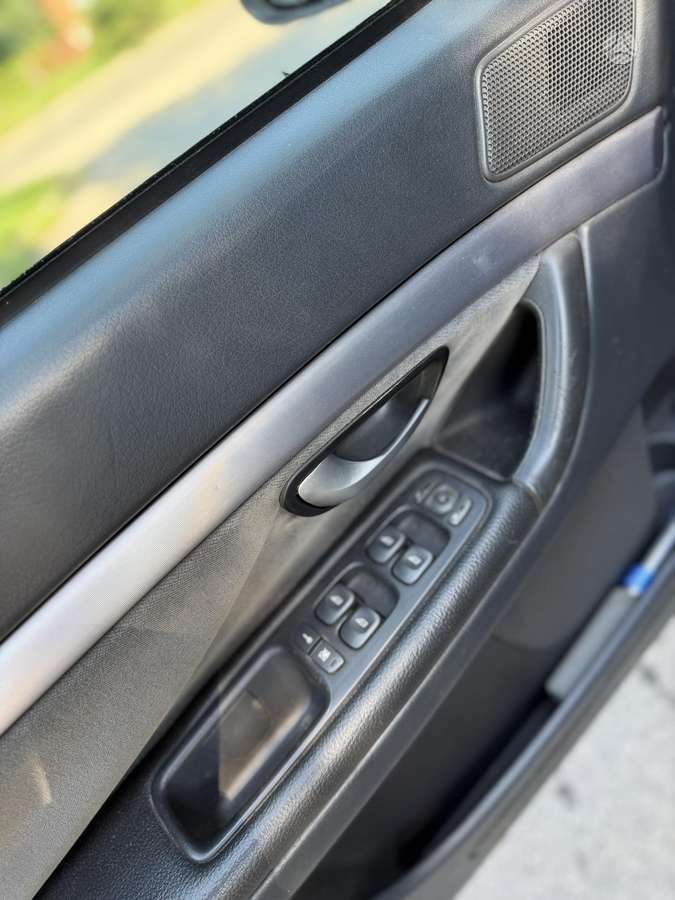Volvo S80, 2.4 l., Седан