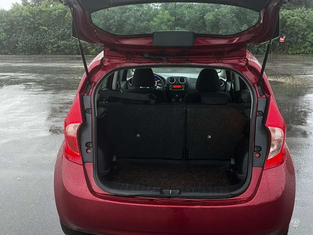Nissan Note, 1.2 l., hatchback