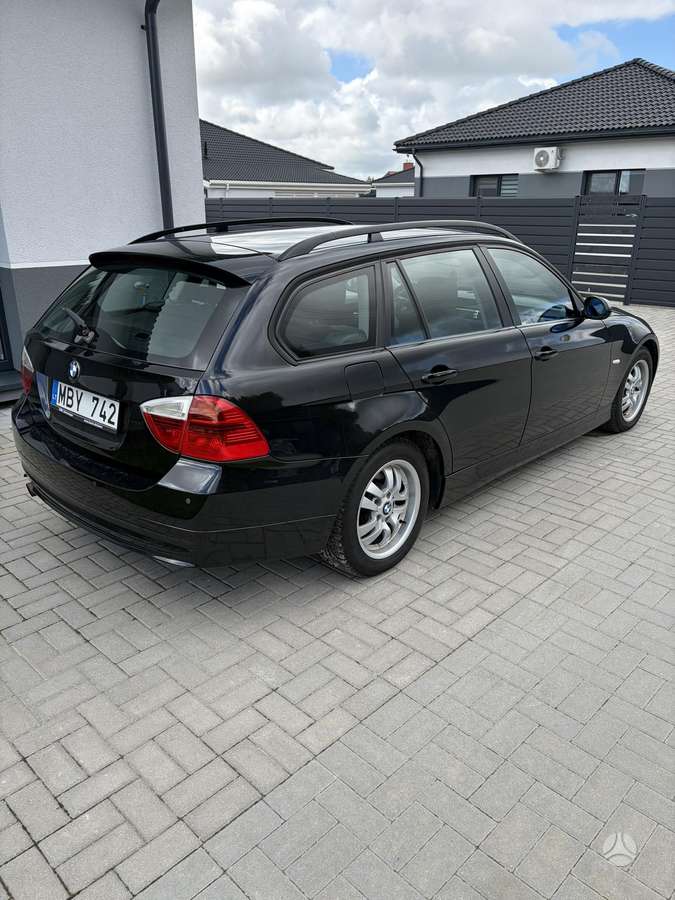 BMW 320, 2.0 l., wagon