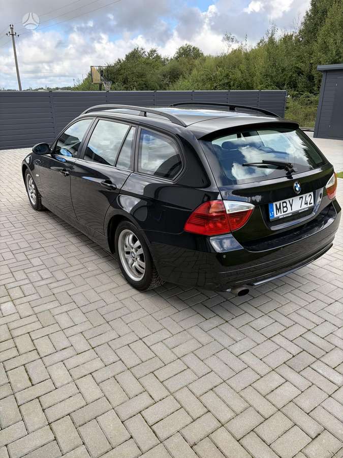 BMW 320, 2.0 l., wagon