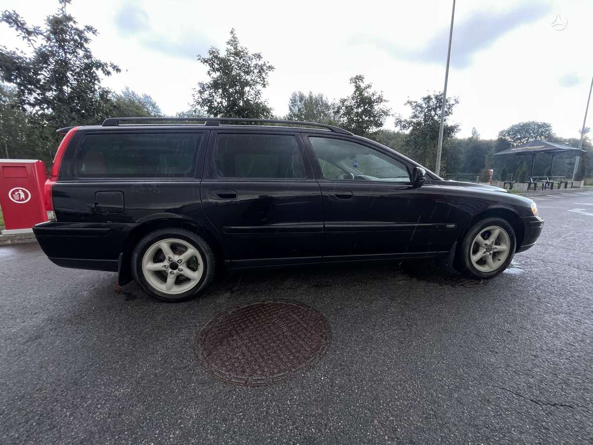 Volvo V70, 2.4 l., wagon