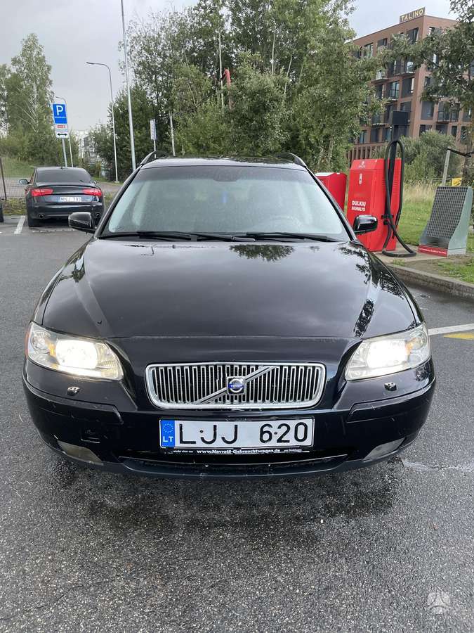 Volvo V70, 2.4 l., wagon