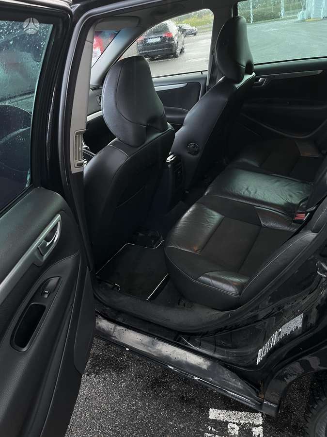 Volvo V70, 2.4 l., wagon