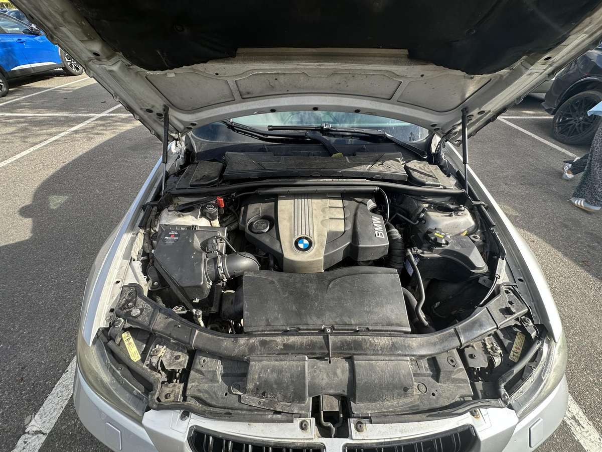 BMW 320, 2.0 l., wagon