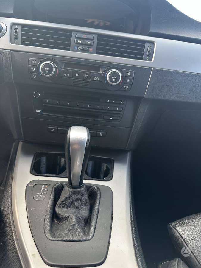 BMW 320, 2.0 l., wagon