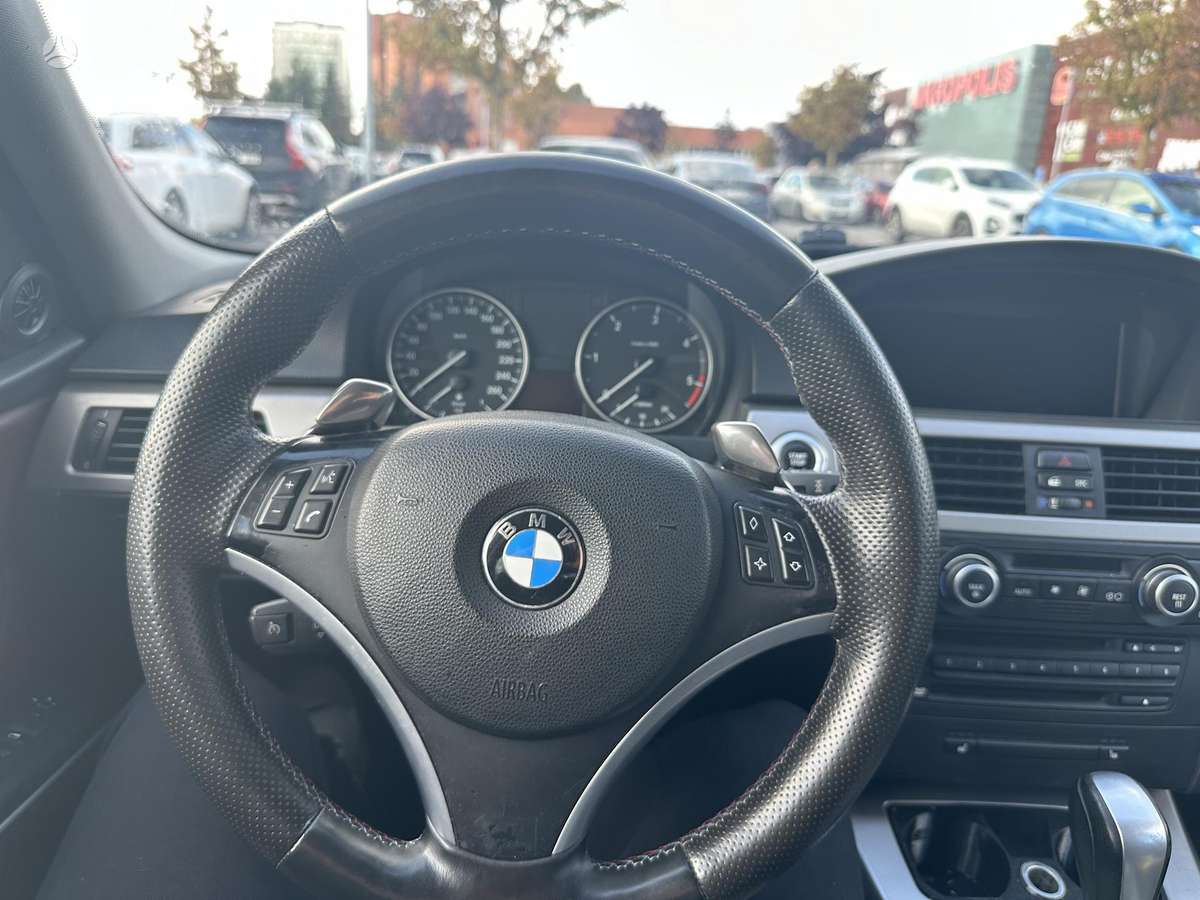 BMW 320, 2.0 l., wagon