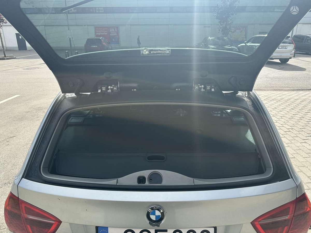 BMW 320, 2.0 l., wagon