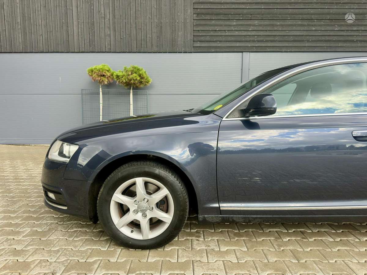 Audi A6, 2.0 l., Седан