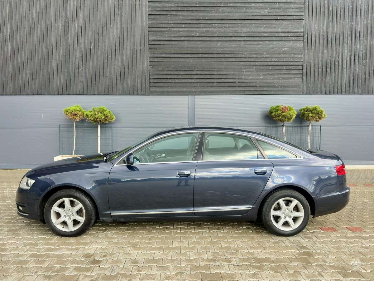 Audi A6, 2.0 l., Седан