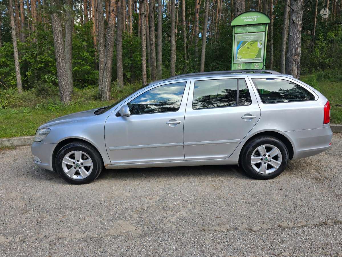 Škoda Octavia - 2