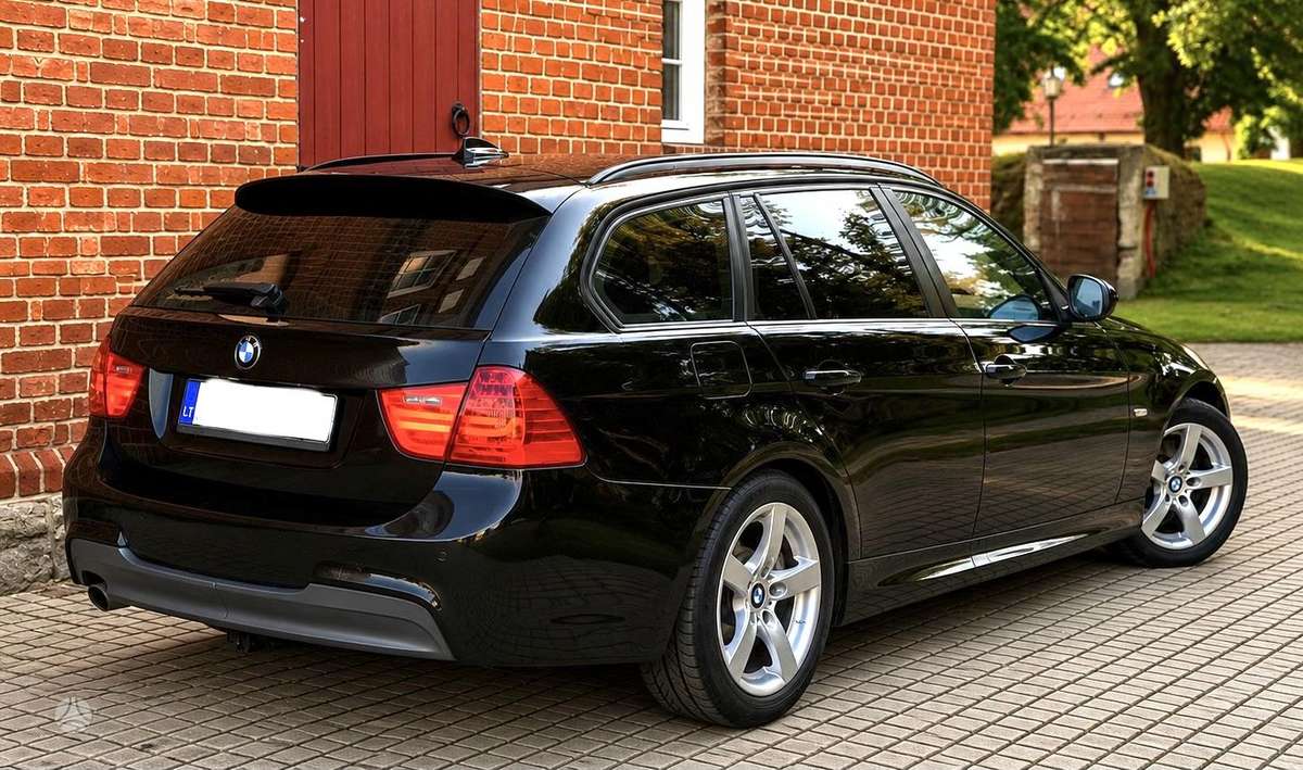 BMW 320, 2.0 l., wagon