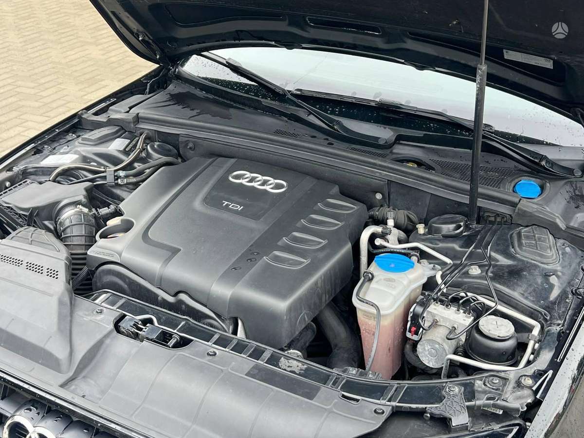 Audi A4, 2.0 l., Универсал