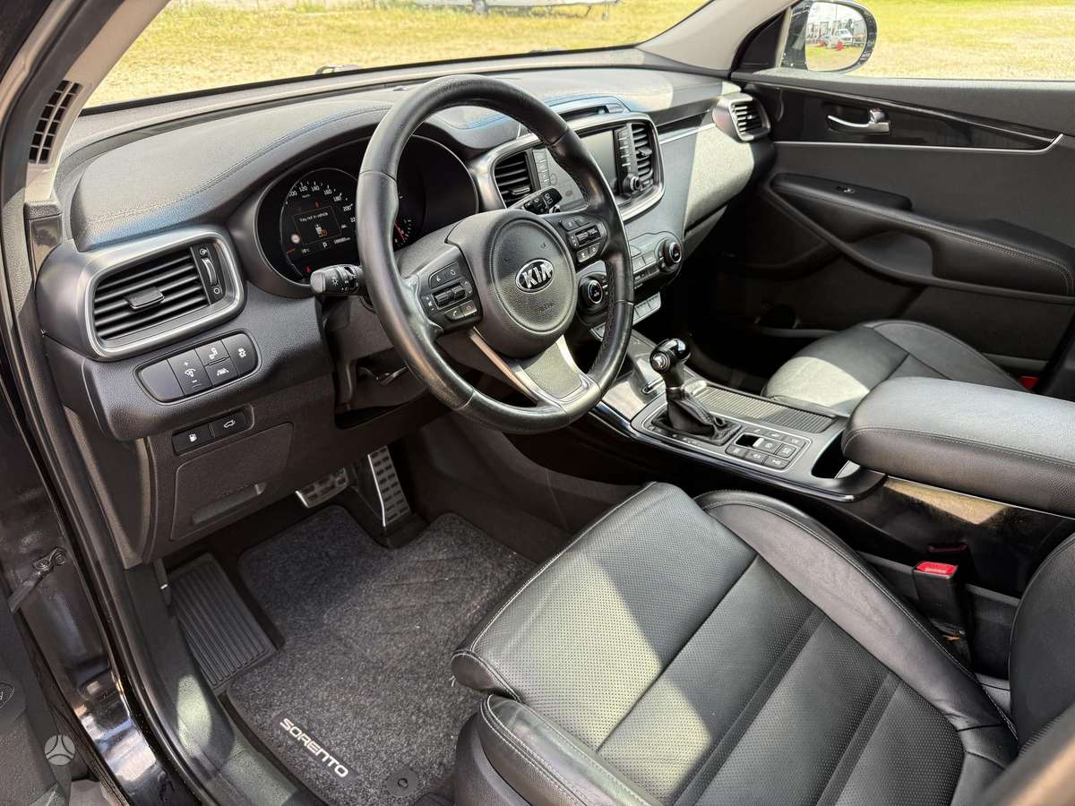 Kia Sorento, 2.2 l., Минивэн
