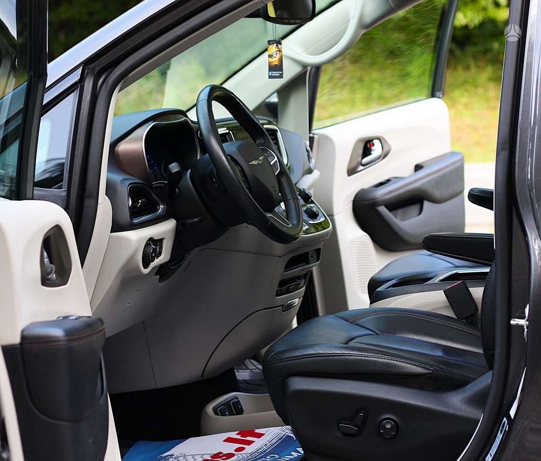 Chrysler Pacifica, 3.6 l., mpv / minivan