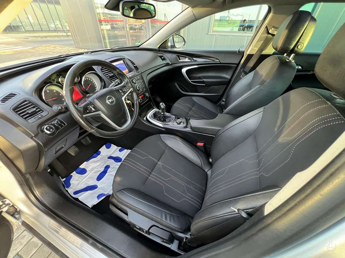 Opel Insignia, 2.0 l., Универсал