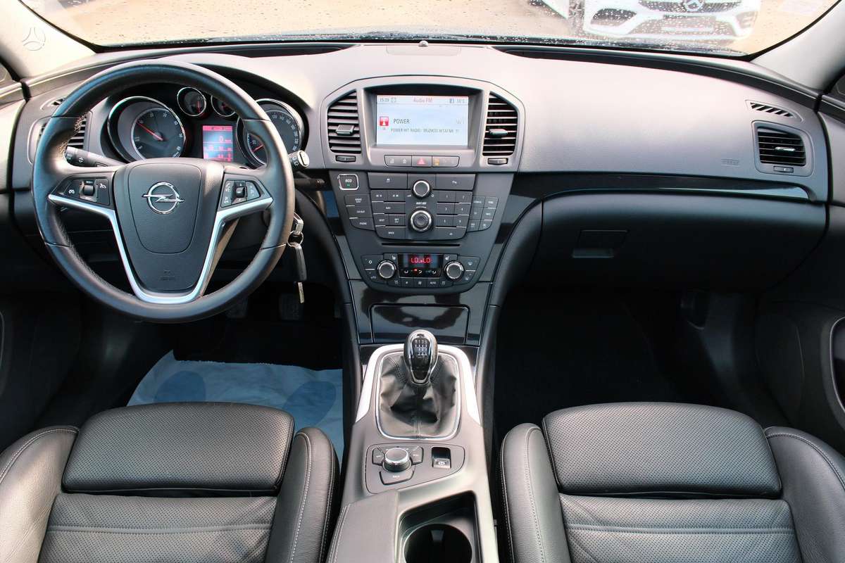 Opel Insignia, 2.0 l., Универсал