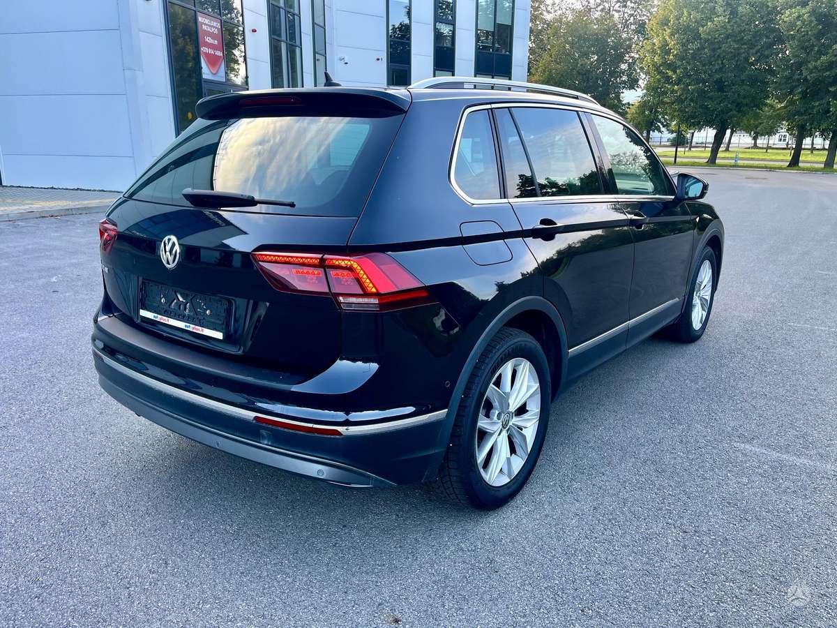 Volkswagen Tiguan - 9