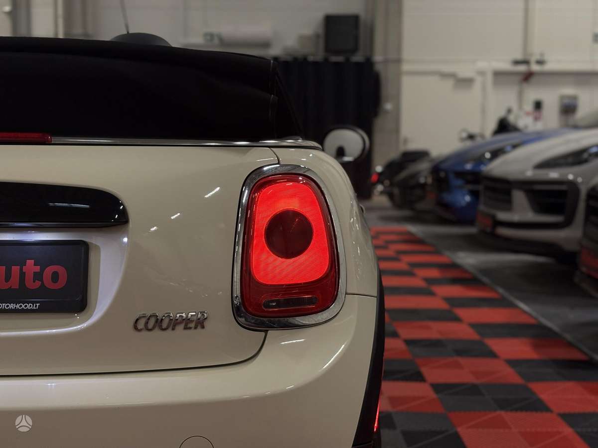 Mini Cooper, 1.5 l., convertible