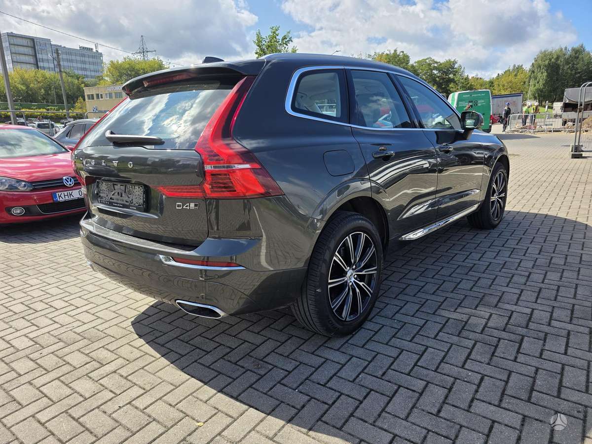 Volvo XC60 - 8
