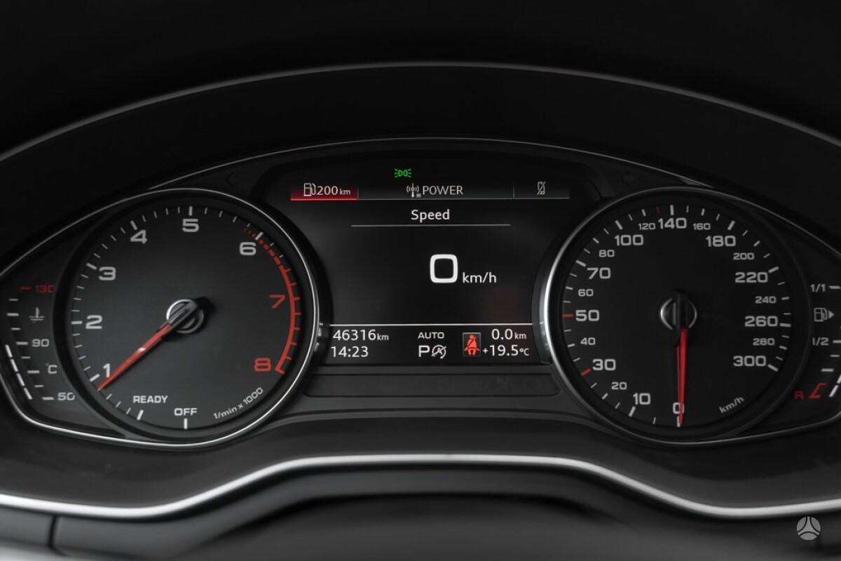 Audi A4, 2.0 l., Седан