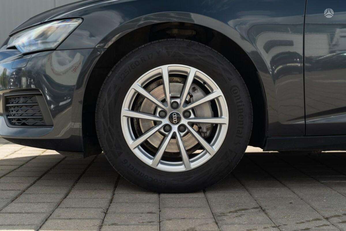 Audi A6, 2.0 l., Седан